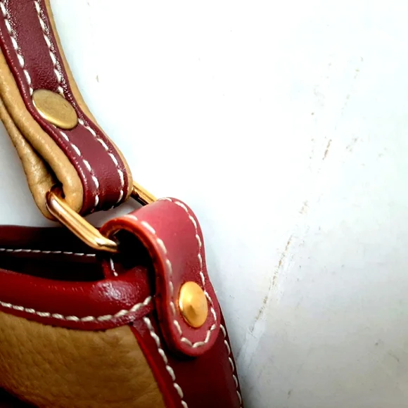 Giovane Shoulder Bag - Picture 9 of 13